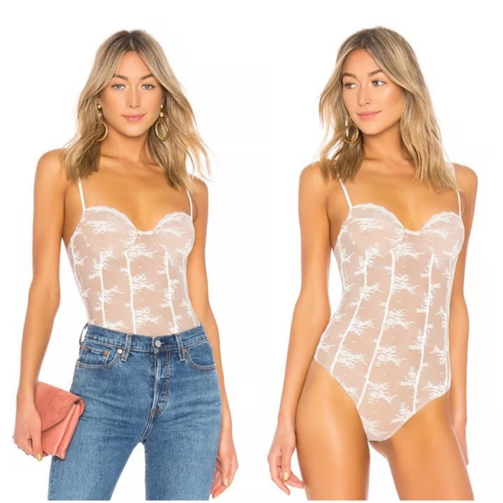 MAJORELLE Wyn bodysuit in size small polka dot white and tan